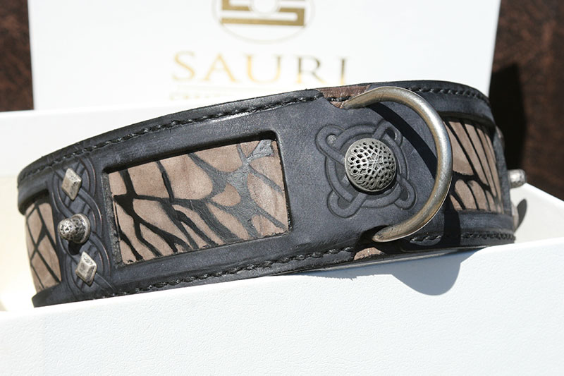 Ishtar - blue leather dog collar by Workshop Sauri