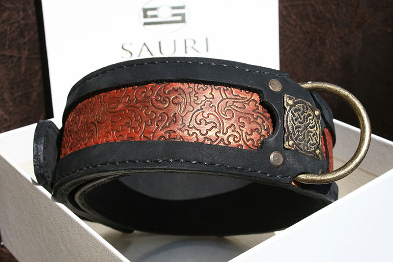 Sekhmet - personalized dog collar by Workshop Sauri