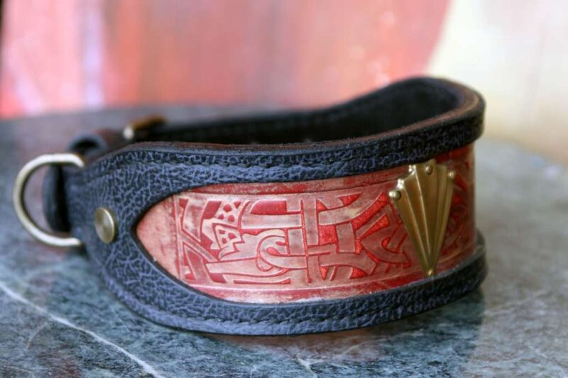Sighthound leather collar handmade by Workshop Sauri